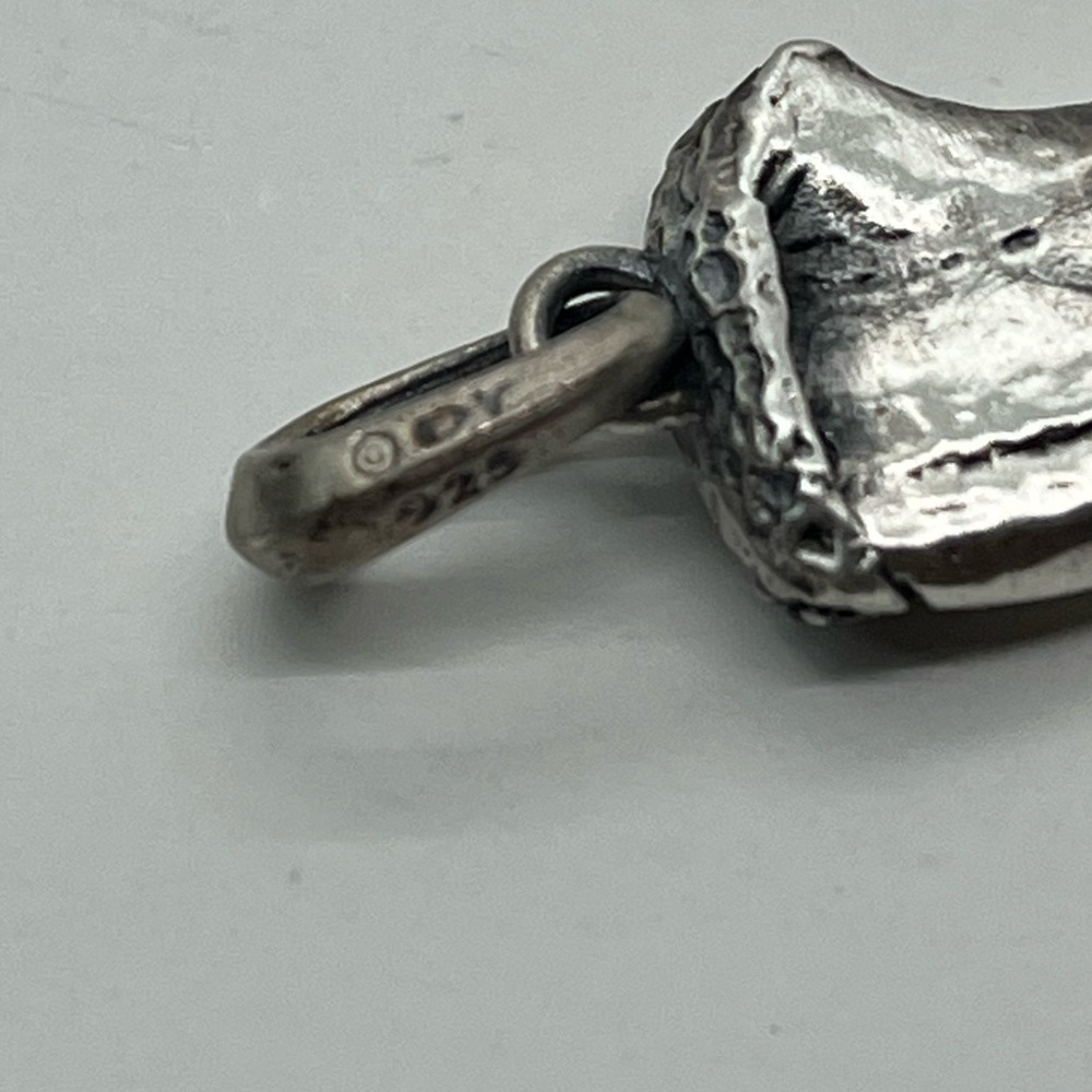 David Yurman Sterling Silver Bear Claw Tooth Pendant with Black Diamonds - Picture 4 of 5